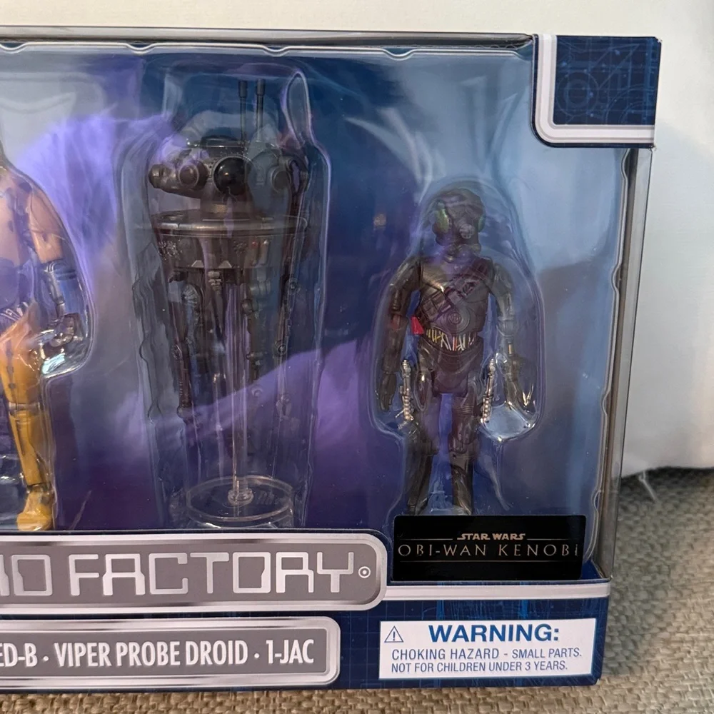 Star Wars Disney Droid Factory 4pk Obi Wan Kenobi R3-T2 NED-B VIPER- 1-JAC NWT